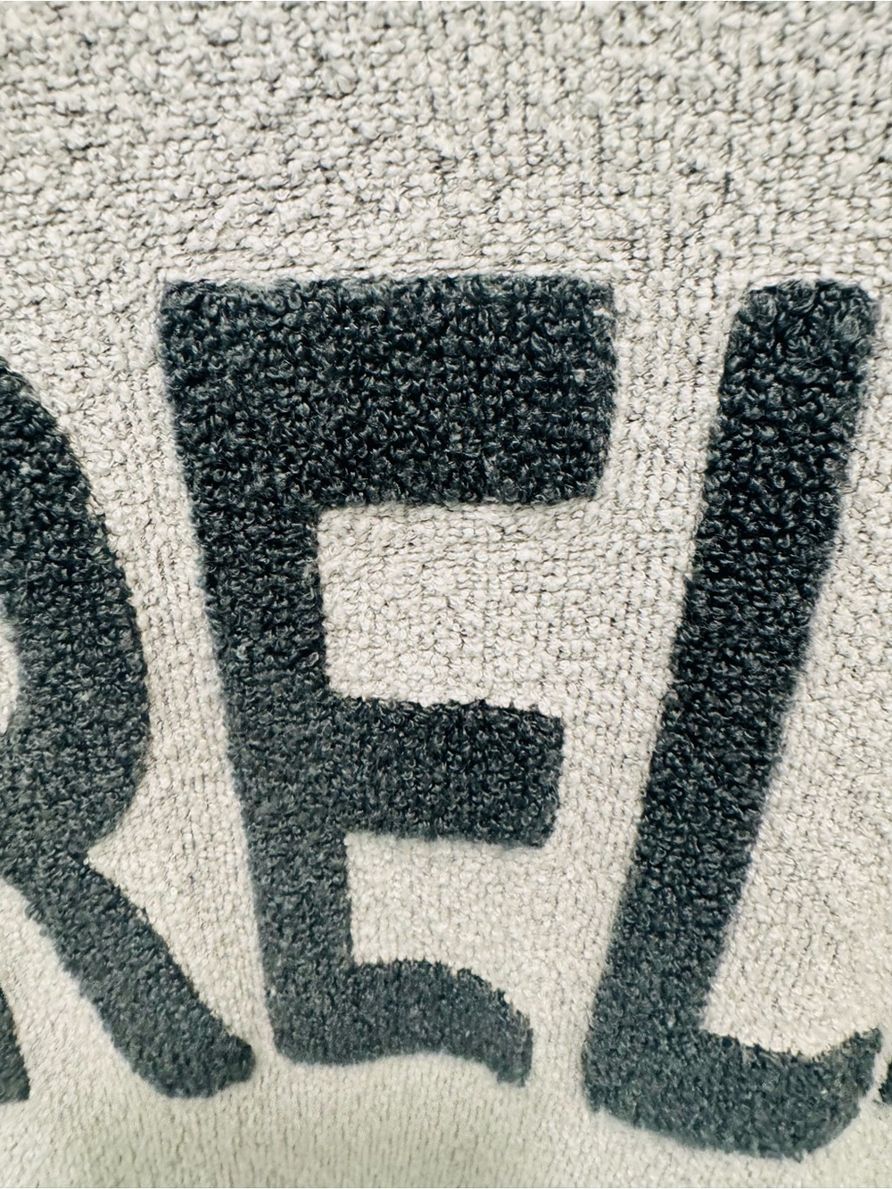 Royce Brand RELAX Graphic Sweatshirt Grey Cozy Textured Fleece Pullover Size M - Picture 7 of 13